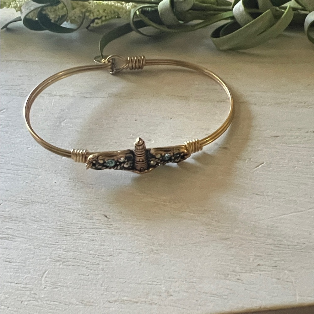 Luca + Danni Lighthouse Medley bracelet